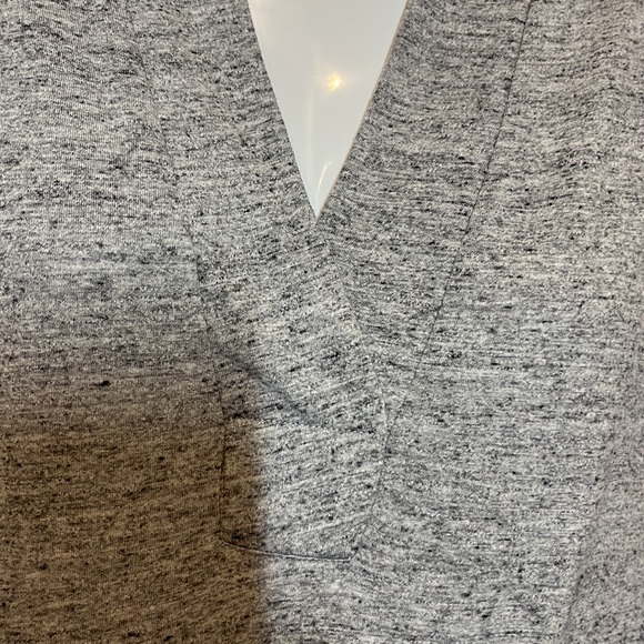 Cabi Style 3060 Small Heathered Gray V Neck Long Sleeve Placket Top - Picture 5 of 8